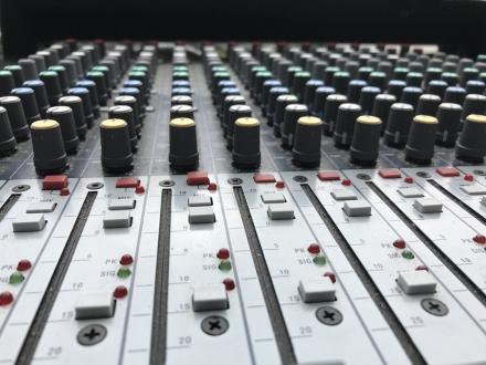 Mixing board